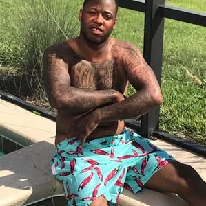 Meet your Posher, Shabazz